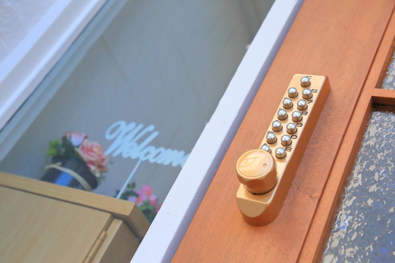Raku Hostel Osaka Dış mekan fotoğraf
